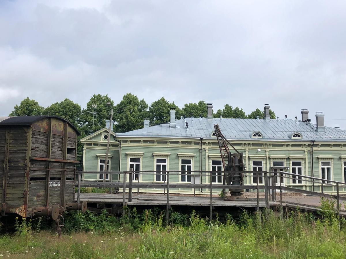 Stationmaster'S Studio Apartment Porvoo Exterior photo